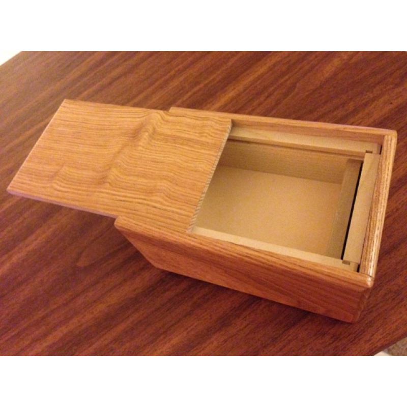 Mechanism Box '98 by Atsushi Katagiri & Hideto Sato