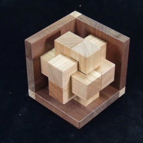 Cornered Burr (Constrained burr set)