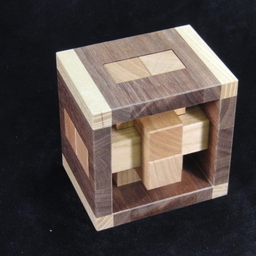 Looped Burr (Constrained burr set)