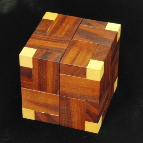 Alias Explosion Cube