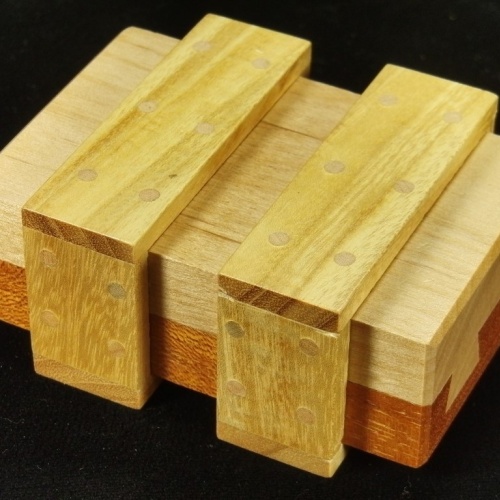 Banded Dovetail Puzzle