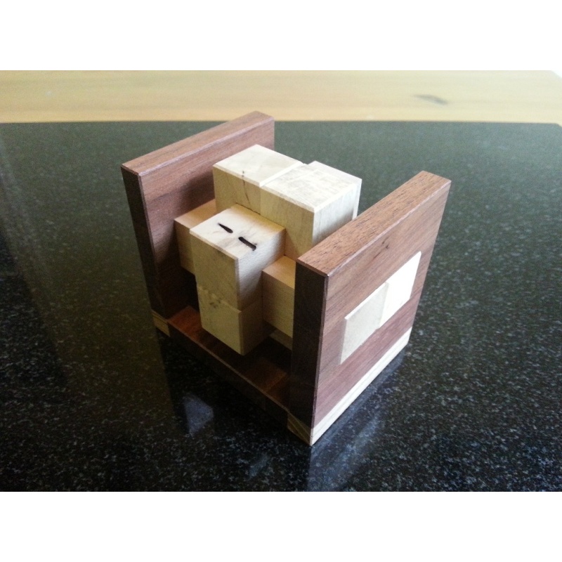 Clamped Burr (Constrained burr set)