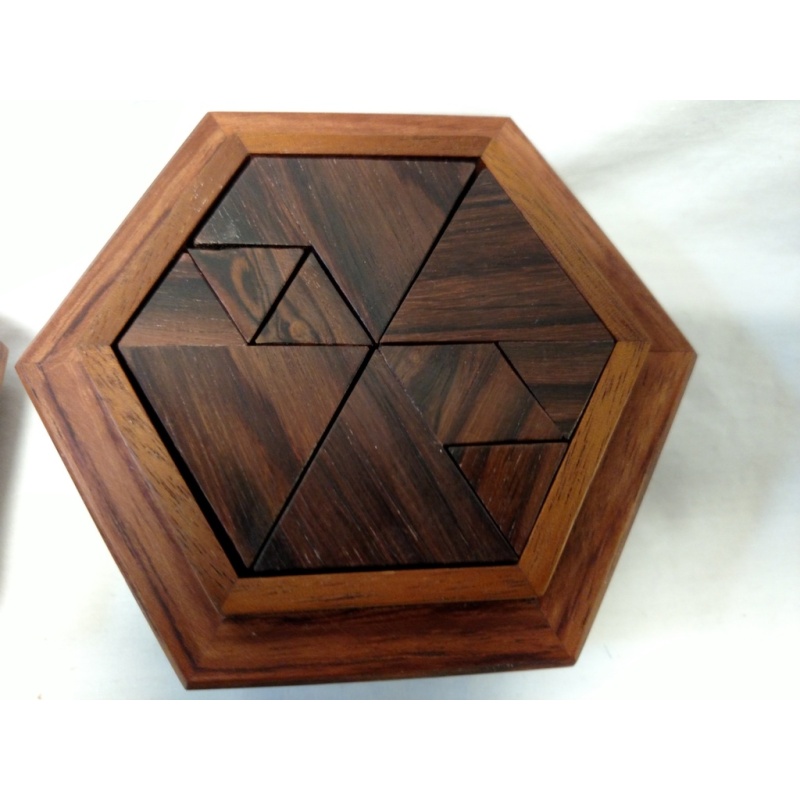 Bermuda Hexagon - Trevor Wood