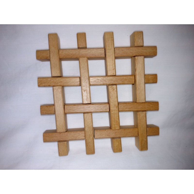 Interlocking "Hot Pad" - Gaby Games