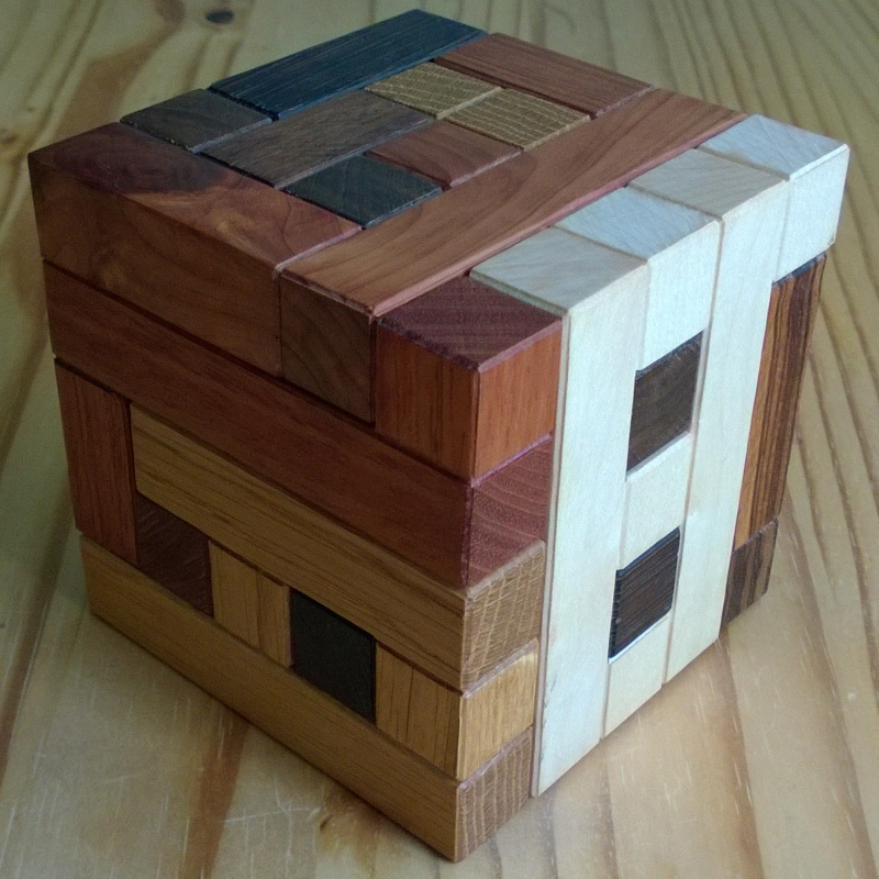 The Elizabeth Cube or "CUBELIZA"