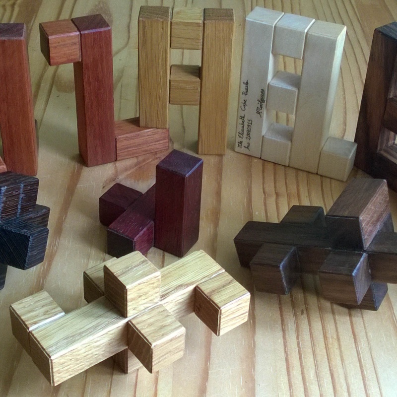 The Elizabeth Cube or "CUBELIZA"