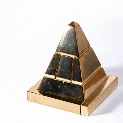 Pyramid Puzzle (Doug Engel)