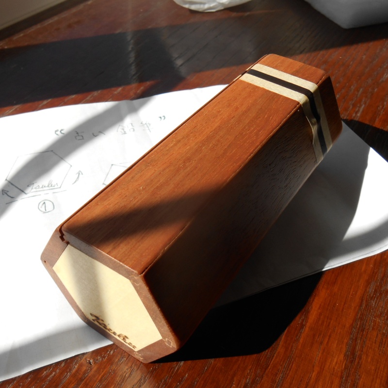 Fortune-Telling Pencil - Fumio Tsubarai, Karakuri Club