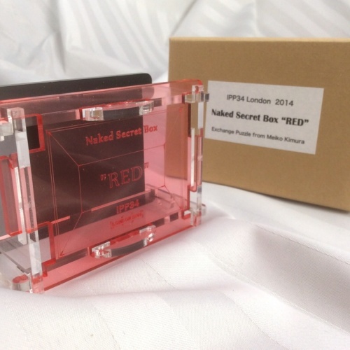 NAKED SECRET BOX "RED"