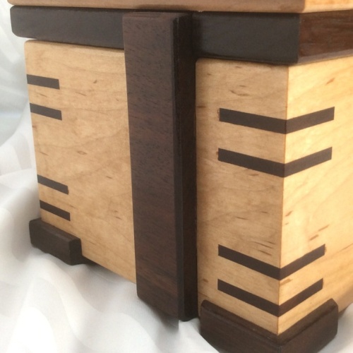 SECRET KEY PUZZLE BOX