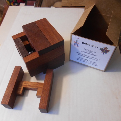 Cubic Burr, design Tom Jolly, made by Tim Udall