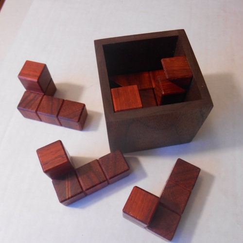 No Holds Barred, Laszlo and Menold