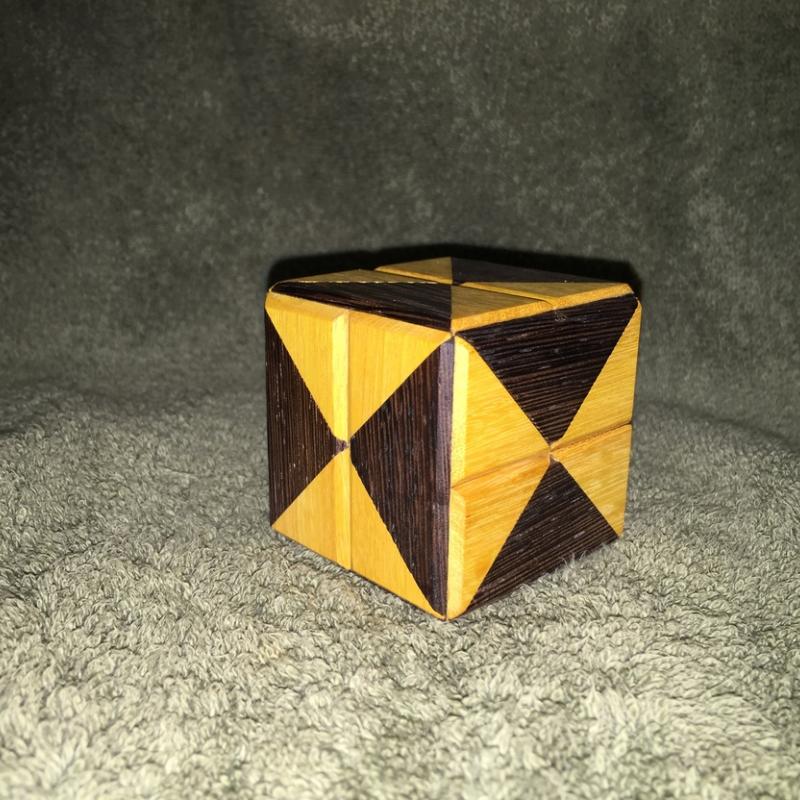 Diagonal Cube
