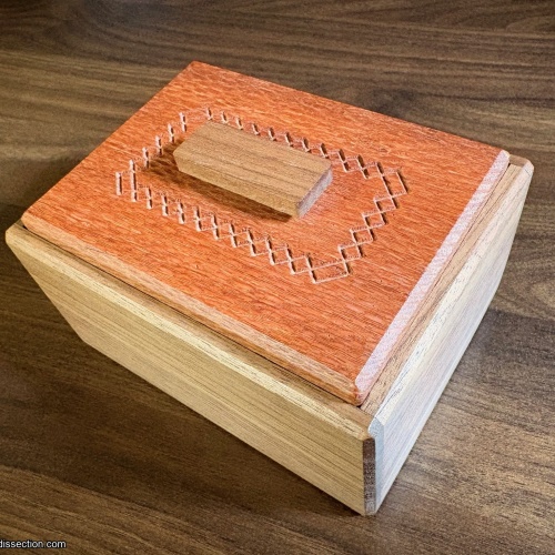 Kleeshay Box by DEDwood Crafts