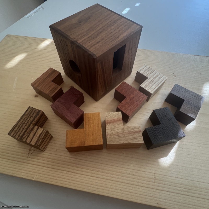 Letter Box by Pit Khiam Goh