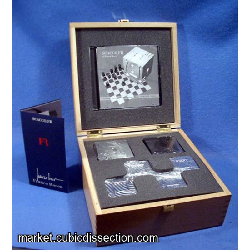 Franco Rocco Scaccomatto Chess Set Puzzle!  Scacco-FR Version