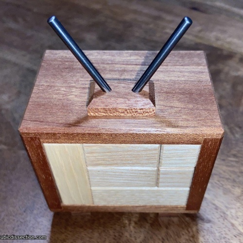 TV Puzzle designed by Jakub Dvorak