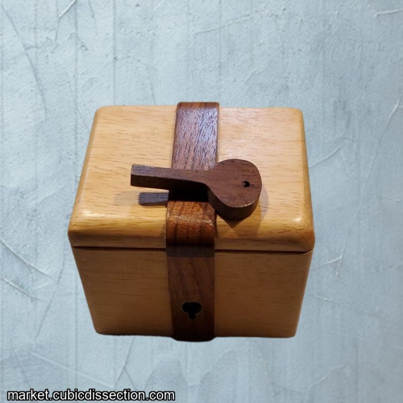 Kamei Keyed Secret Box! by  B&P