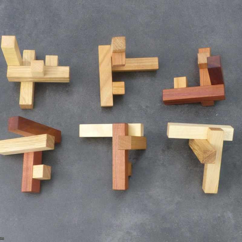 3 VIN&CO puzzles