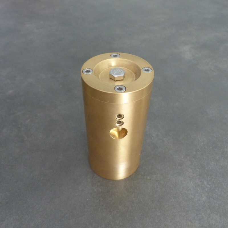 Piston