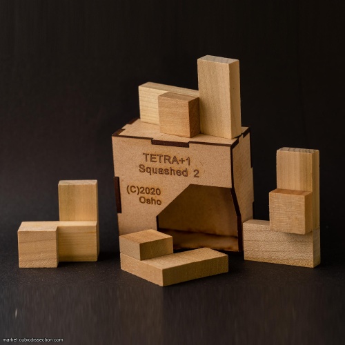 TETRA 1 Squashed 2 by Osho (Naoyuki Iwase)