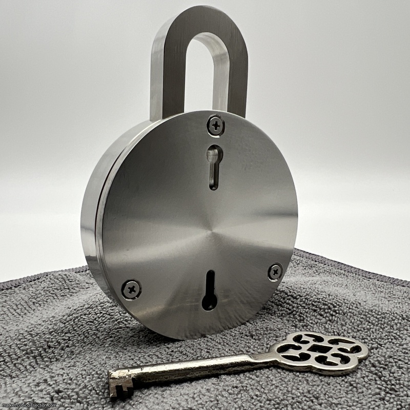 Swing Lock by Splinter Spierenburgh