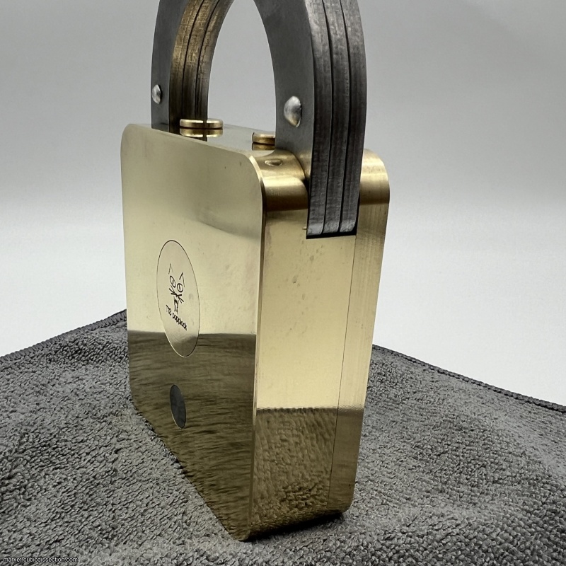 T13, Trick Lock 13 by Rainer Popp