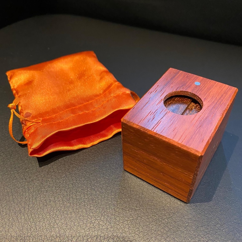 Small Box One / Window Box